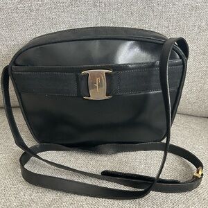 SOLD 🔥 Salvatore Ferragamo Black Leather Crossbody Bag